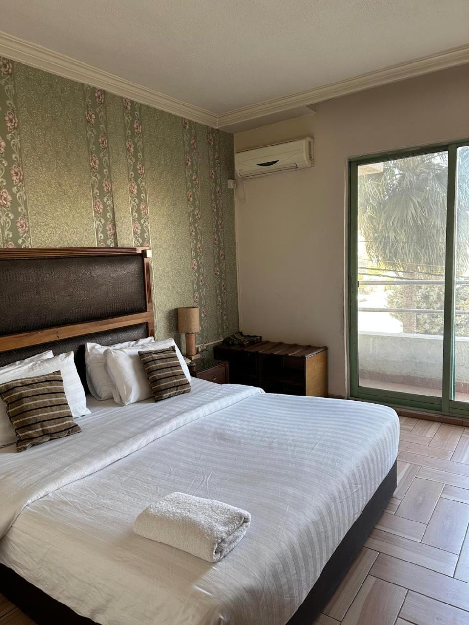 Aghadeer Hotel Amman Exterior foto